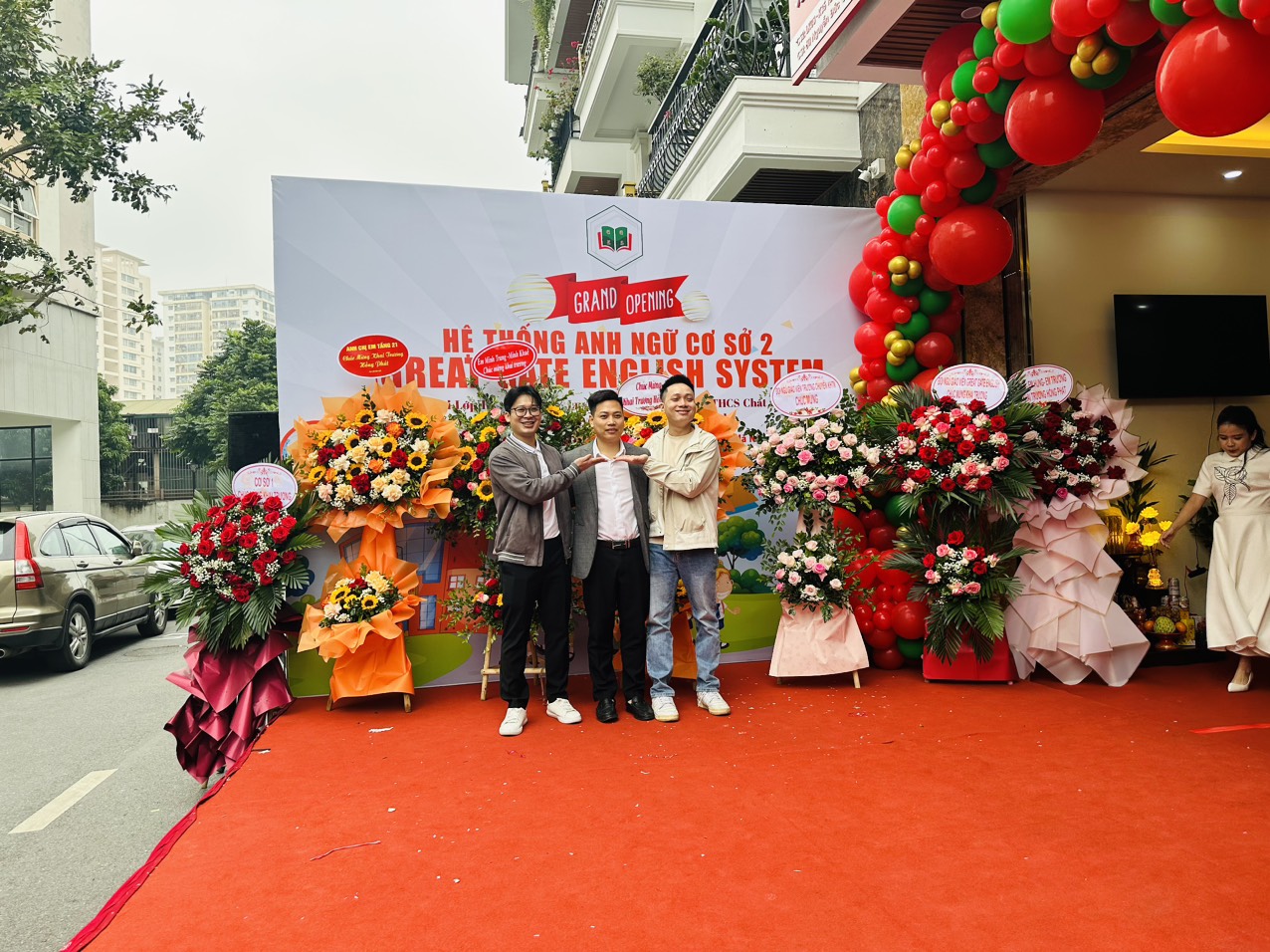 Khoảnh khắc đáng nhớ tại lễ khai trương